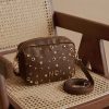 Bolso compacto y sofisticado para mujer
