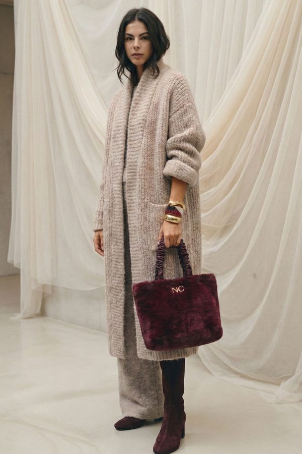 Bolso tote con correa bandolera cruzada