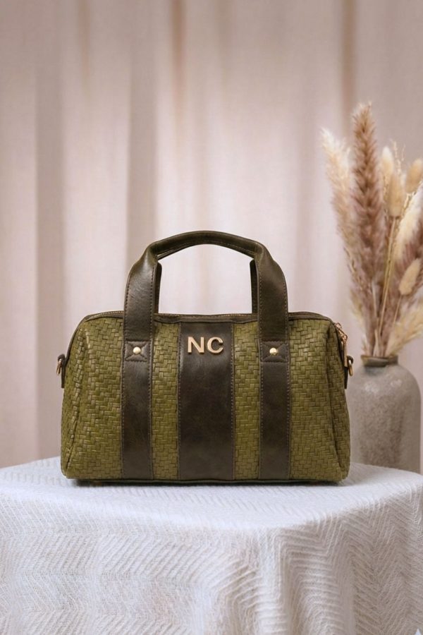 Bolso bowling con correa bandolera verde