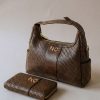 Bolso góndola trenzado para mujer chocolate