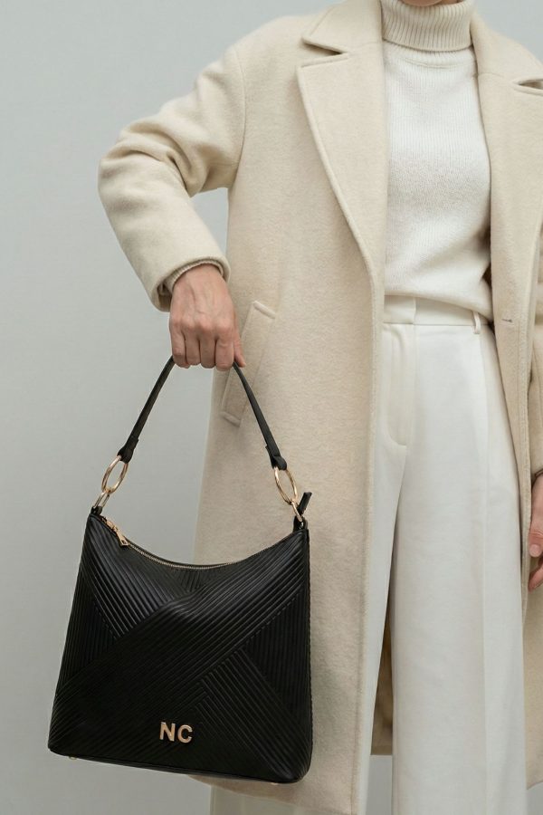 Bolso ligero y cómodo para diario negro