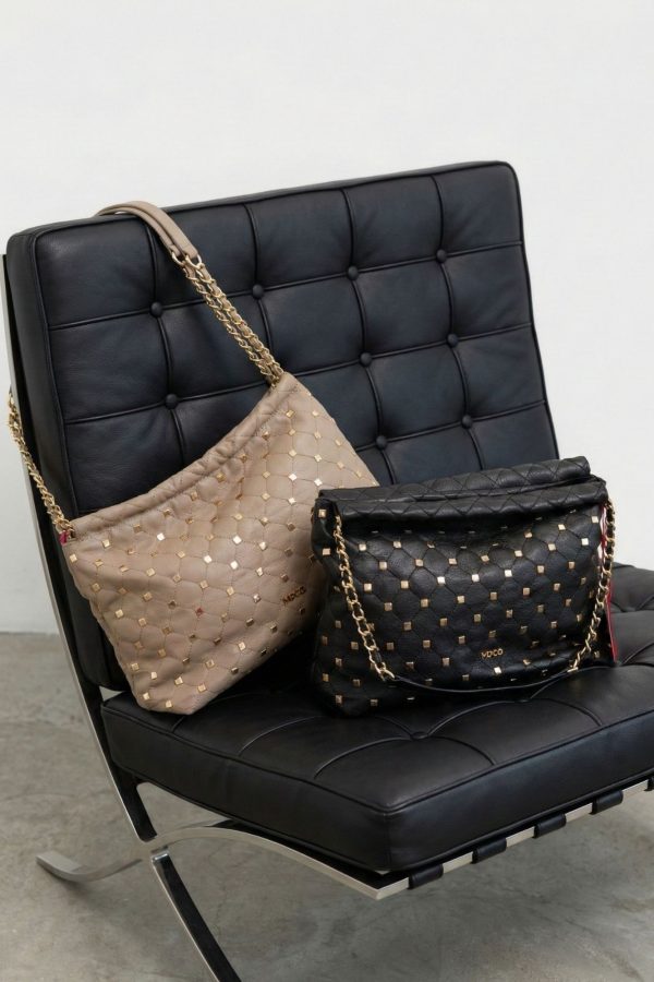 Bolso hobo tachuelas para mujer beige y negro