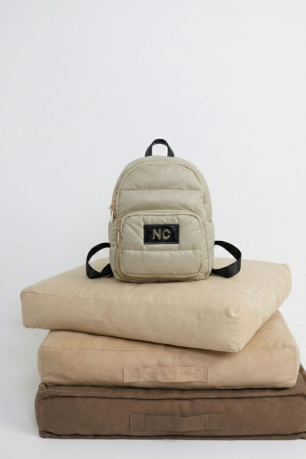 Mochila cómoda para diario y viajes beige
