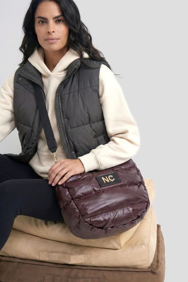 Bandolera ligera acolchada mujer granate