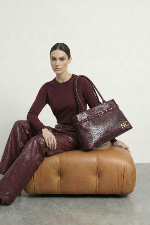 Bolso sofisticado y moderno mujer