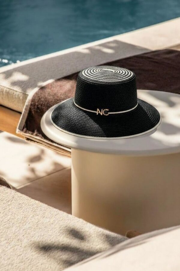 Pamela beach líneas