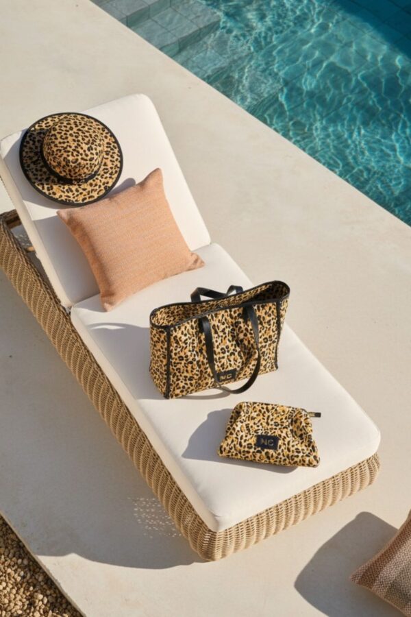 Neceser Noco boquilla de rafia con leopardo para playa y paseo