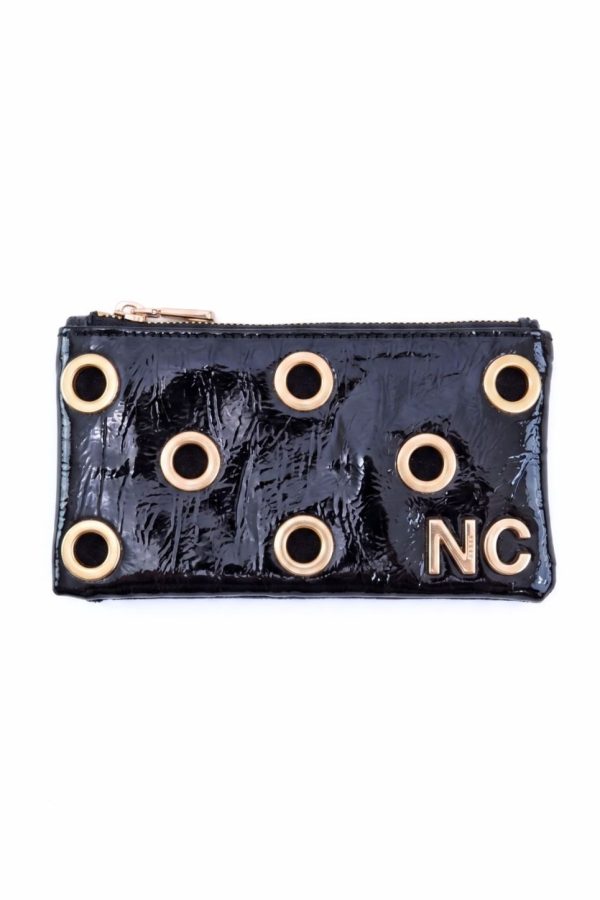 Monedero de charol arrugado color negro para mujer