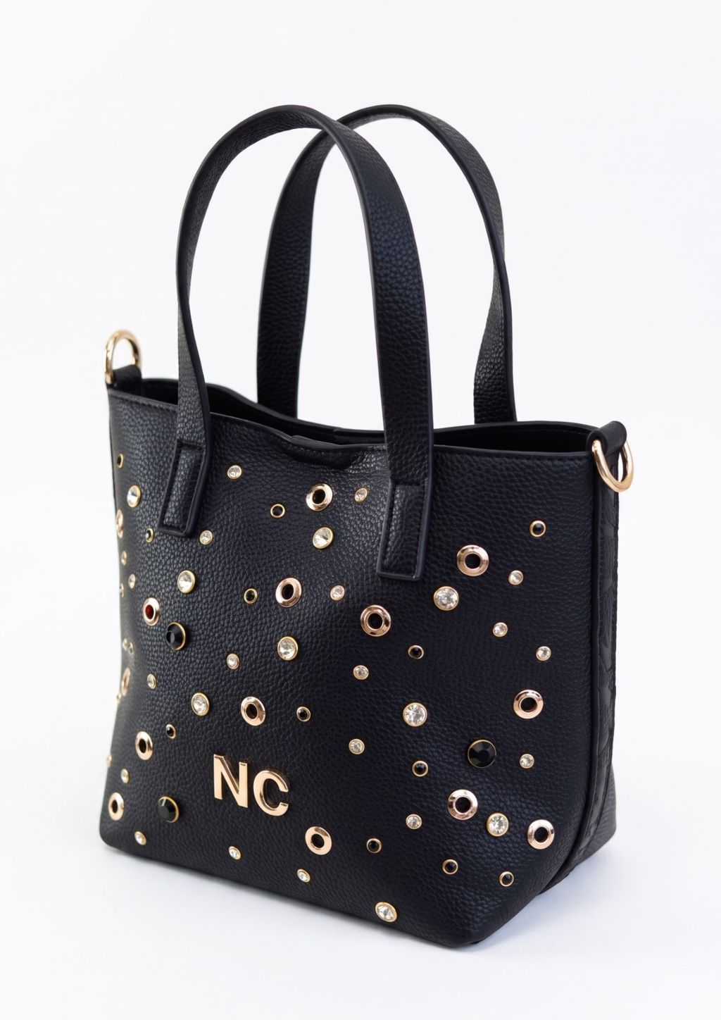 Detalle de pedrería en bolso mini NOCO en color negro Detalle de pedrería en bolso mini NOCO negro