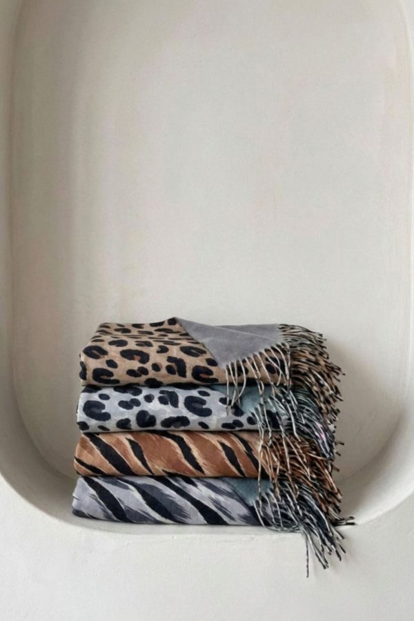 Pashmina reversible suave para invierno con diseño animal print