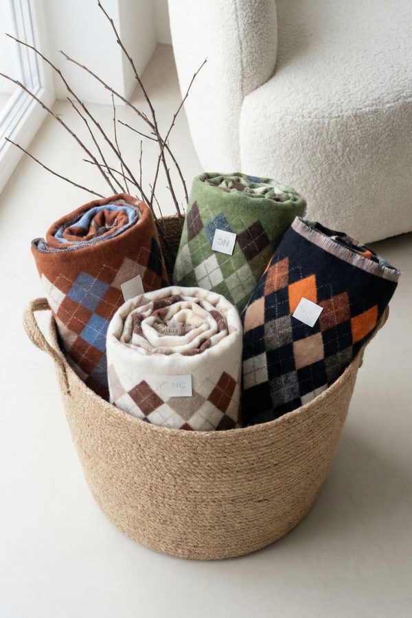 Pañuelo Noco con estampado de rombos en distintos tonos.